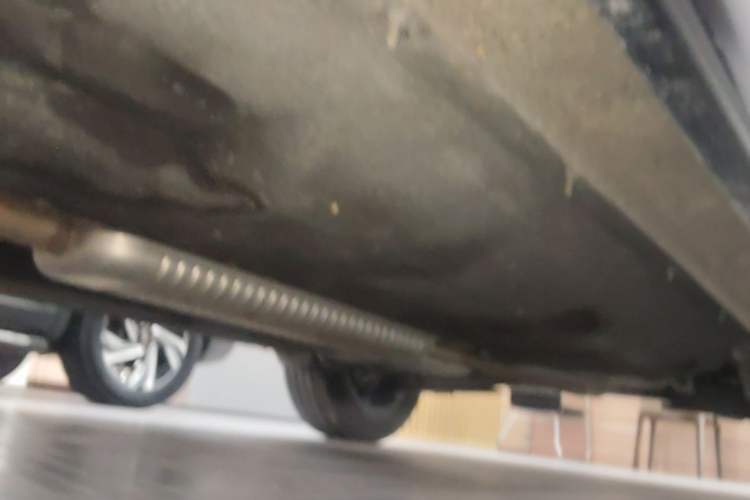 Used Hongqi HS5 2023 2.0T Qixiang Pro Edition Chassis Front Left