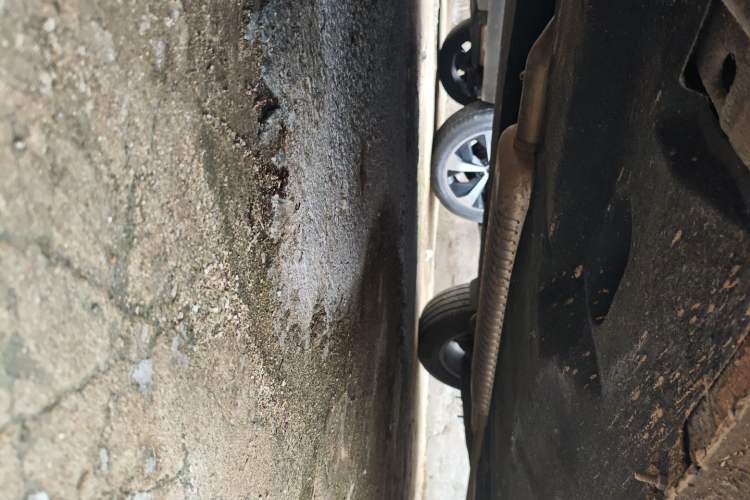 Used Hongqi HS5 2023 2.0T Qixiang Pro Edition Chassis Front Left