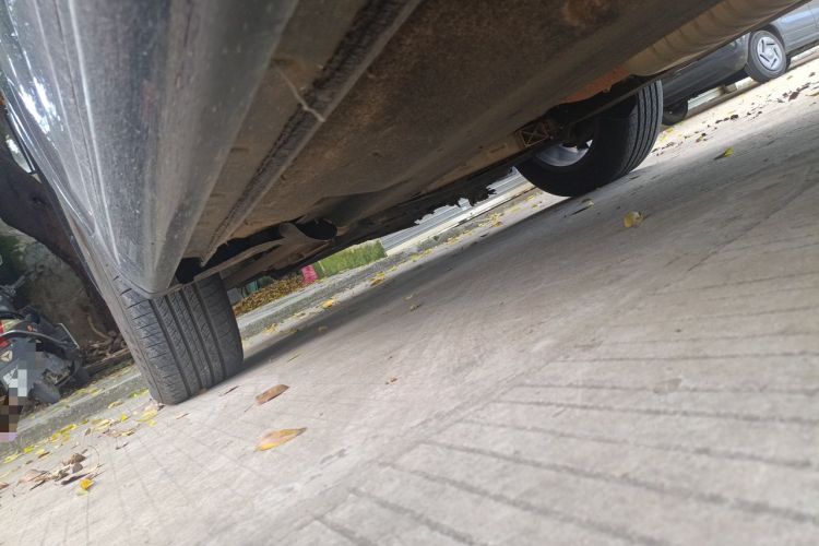 Used Hongqi HS5 2023 2.0T Qixiang Pro Edition Chassis Front Left