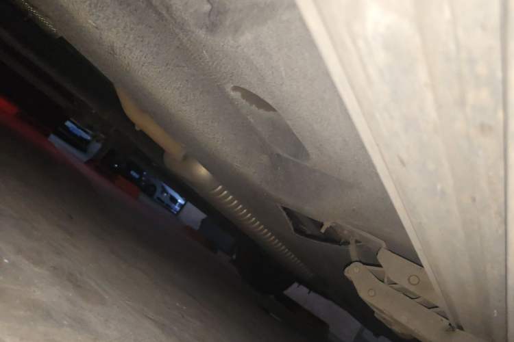 Used Hongqi HS5 2023 2.0T Qixiang Pro Edition Chassis Front Left
