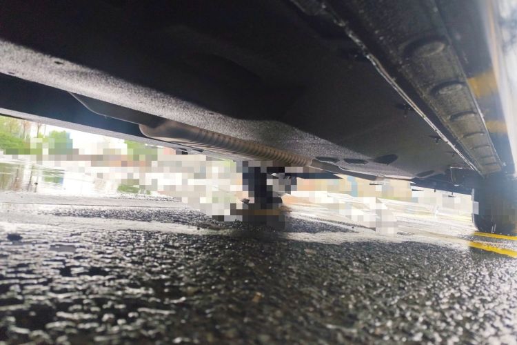Used Hongqi HS5 2023 2.0T Qixiang Pro Edition Chassis Front Left