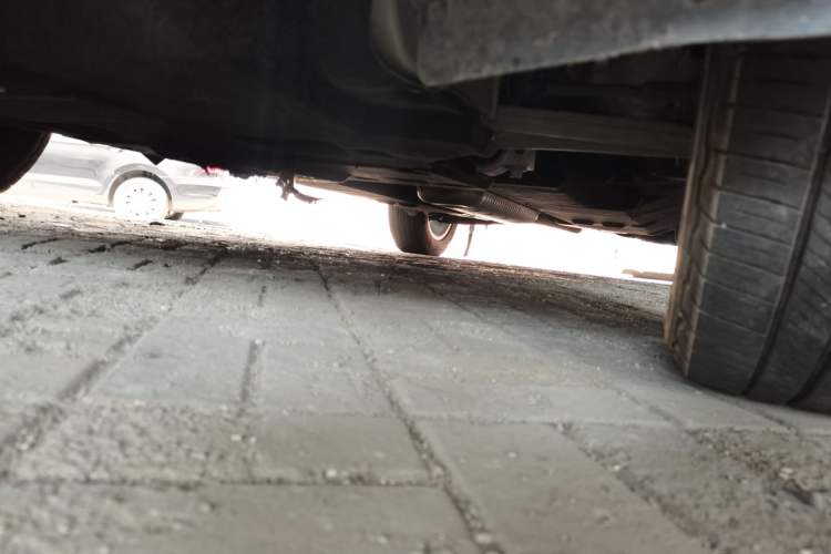 Used Hongqi HS5 2023 2.0T Qixiang Pro Edition Chassis Front Left