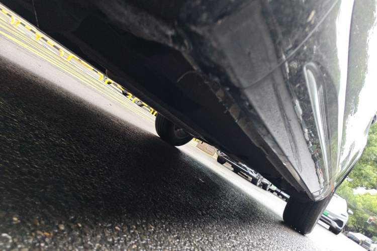 Used Hongqi HS5 2023 2.0T Qixiang Pro Edition Chassis Front Left