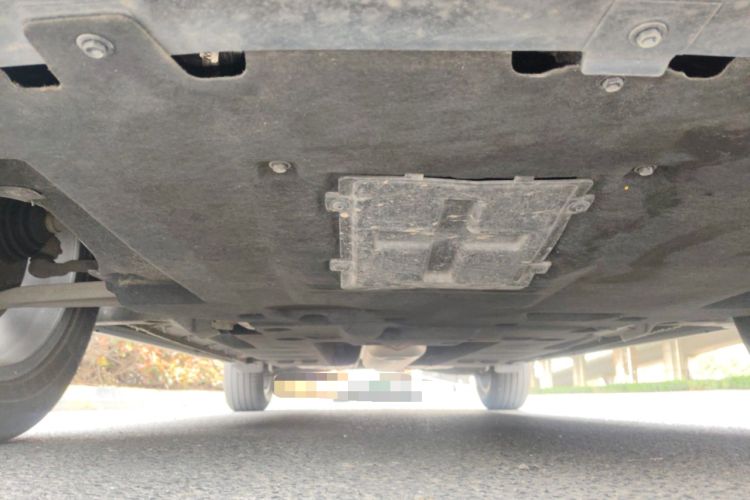 Used Hongqi HS5 2023 2.0T Qixiang Pro Edition Chassis Front