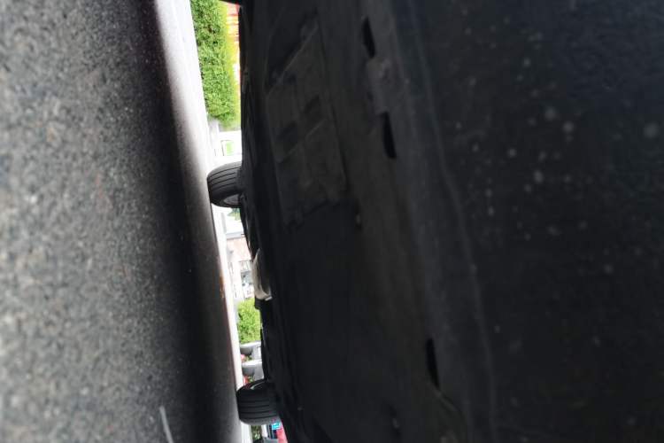 Used Hongqi HS5 2023 2.0T Qixiang Pro Edition Chassis Front