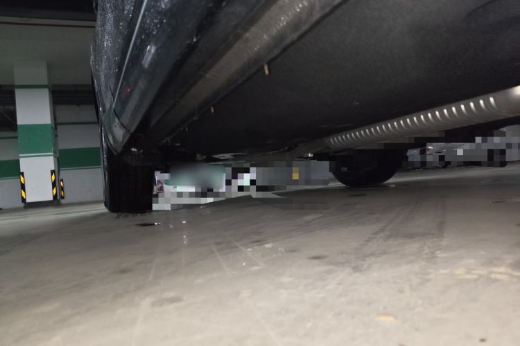 Used Hongqi HS5 2023 2.0T Qixiang Pro Edition Chassis Front Right