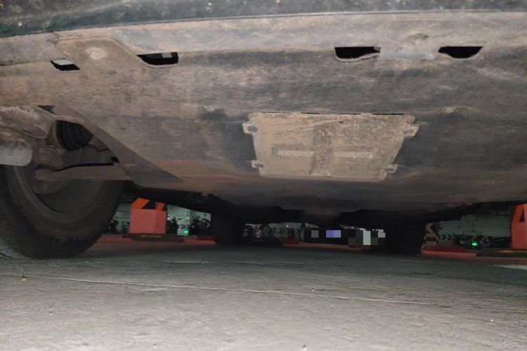 Used Hongqi HS5 2023 2.0T Qixiang Pro Edition Chassis Front Right