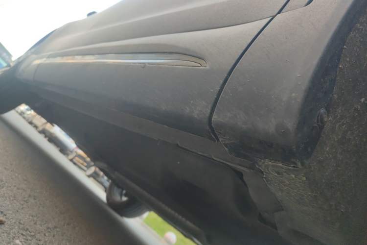 Used Hongqi HS5 2023 2.0T Four-Wheel Drive Flagship Pro Edition Chassis Front Right
