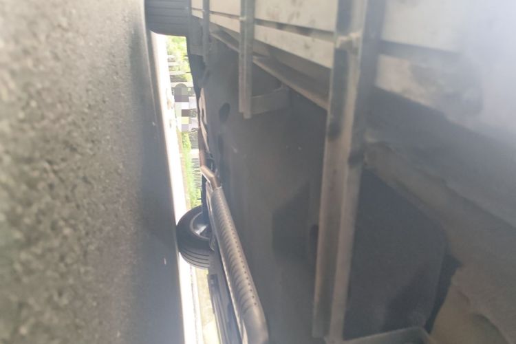 Used Hongqi HS5 2023 2.0T Qixiang Pro Edition Chassis Front Right
