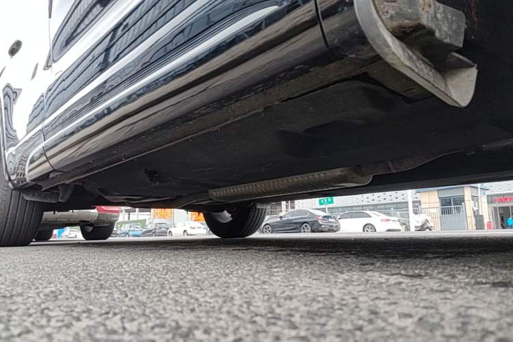 Used Hongqi HS5 2023 2.0T Qixiang Pro Edition Chassis Front Right