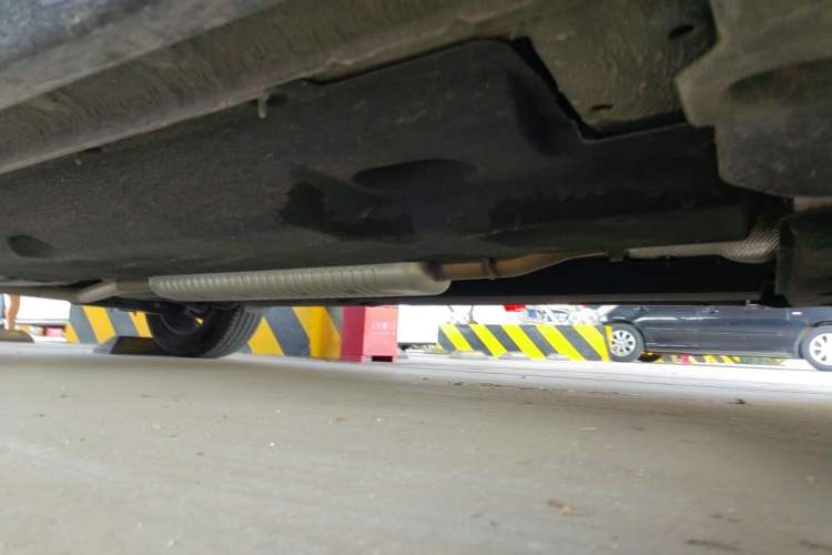 Used Hongqi HS5 2023 2.0T Qixiang Pro 500 000th Unit Commemorative Edition Chassis Front Right