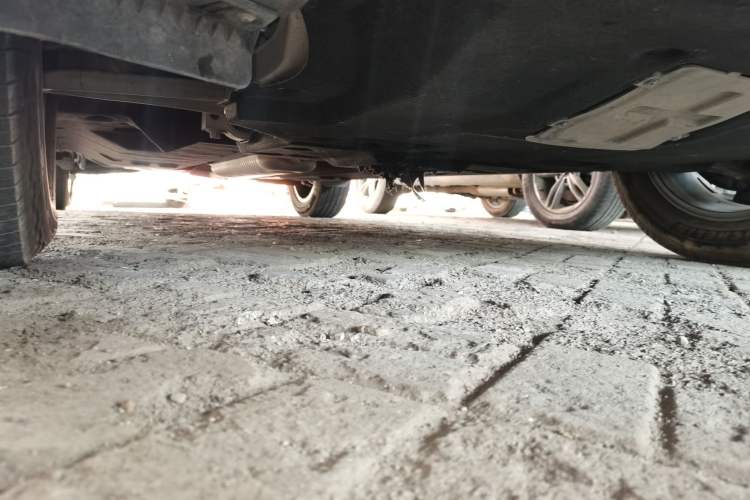 Used Hongqi HS5 2023 2.0T Qixiang Pro Edition Chassis Front Right