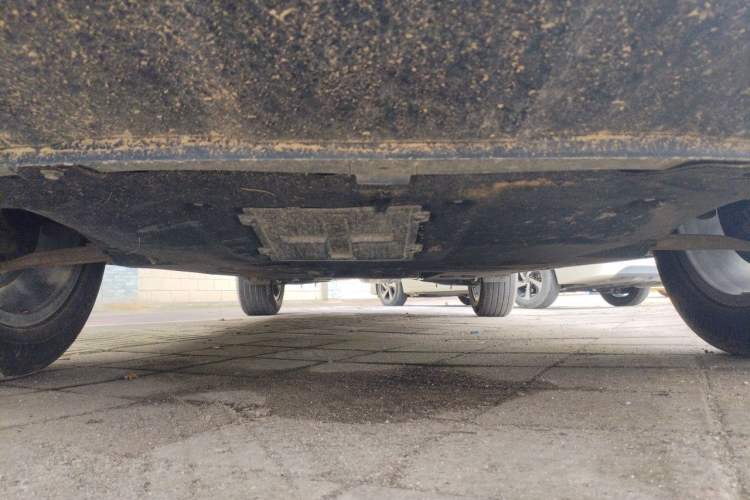 Used Hongqi HS5 2023 2.0T Qixiang Pro Edition Chassis Front