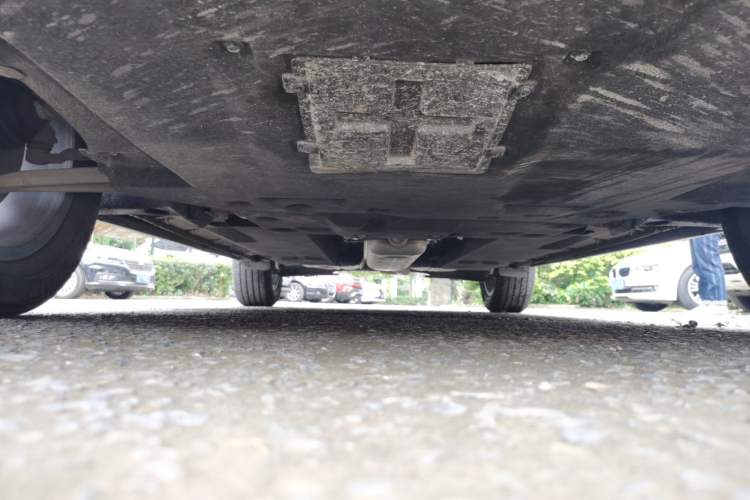 Used Hongqi HS5 2023 2.0T Qixiang Pro Edition Chassis Front