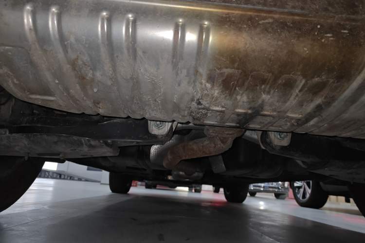 Used Hongqi HS5 2023 2.0T Qixiang Pro Edition Chassis Rear
