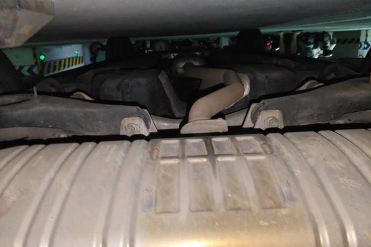 Used Hongqi HS5 2023 2.0T Qixiang Pro Edition Chassis Rear