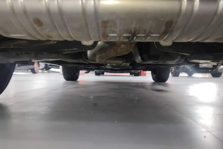 Used Hongqi HS5 2023 2.0T Qixiang Pro Edition Chassis Rear