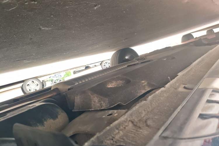 Used Hongqi HS5 2023 2.0T Qixiang Pro Edition Chassis Rear Left