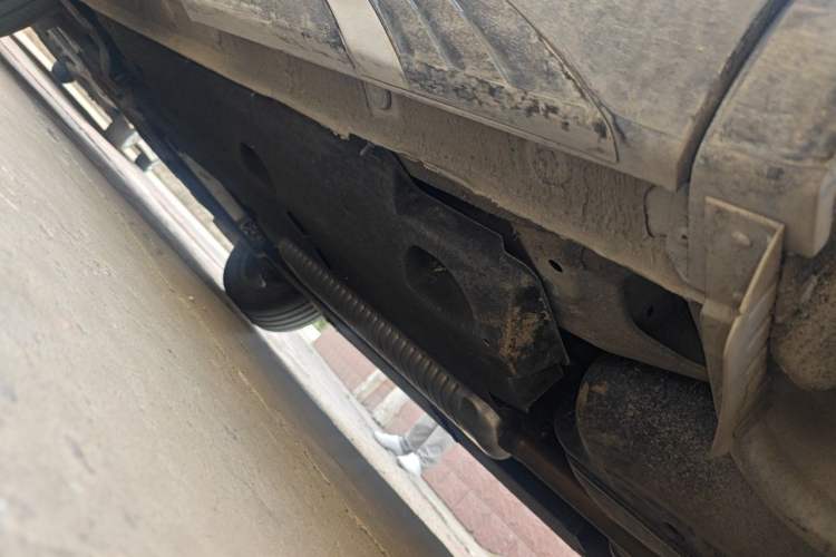 Used Hongqi HS5 2023 2.0T Qixiang Pro Edition Chassis Rear Left