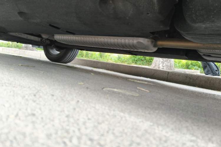 Used Hongqi HS5 2023 2.0T Qixiang Pro Edition Chassis Rear Left