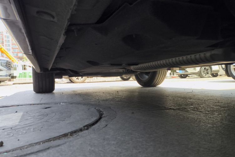 Used Hongqi HS5 2023 2.0T Qixiang Pro Edition Chassis Rear Left