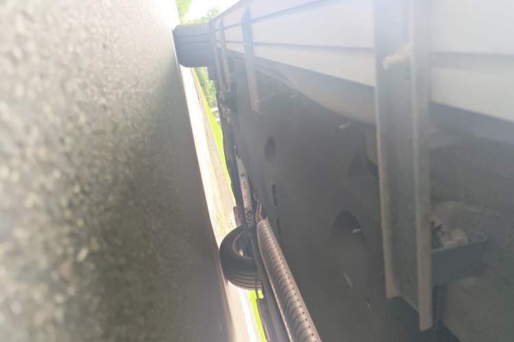 Used Hongqi HS5 2023 2.0T Qixiang Pro Edition Chassis Rear Left