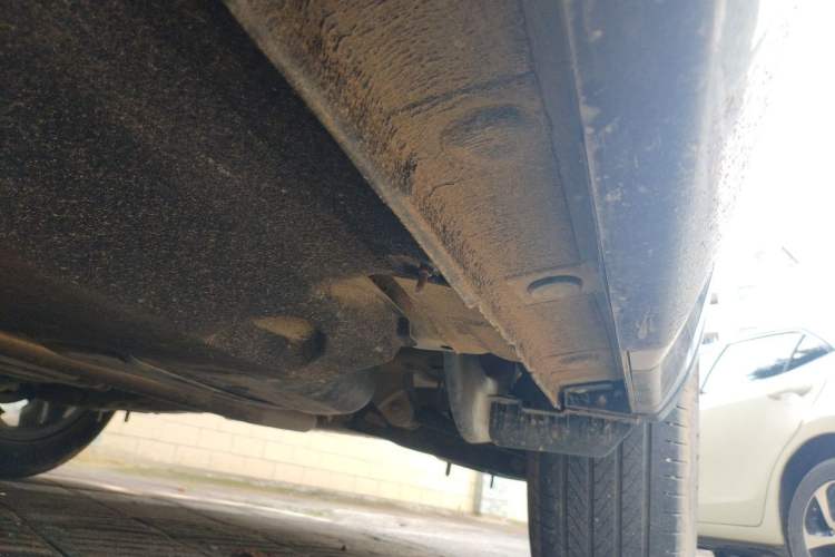 Used Hongqi HS5 2023 2.0T Qixiang Pro Edition Chassis Rear Left