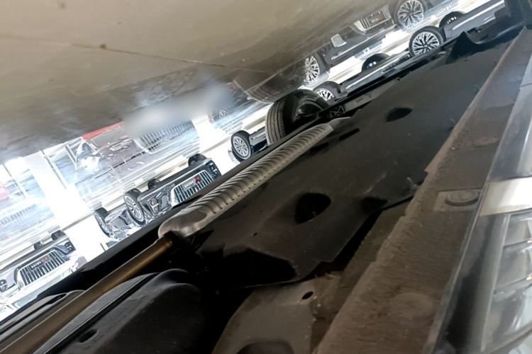 Used Hongqi HS5 2023 2.0T Qixiang Pro Edition Chassis Rear Left