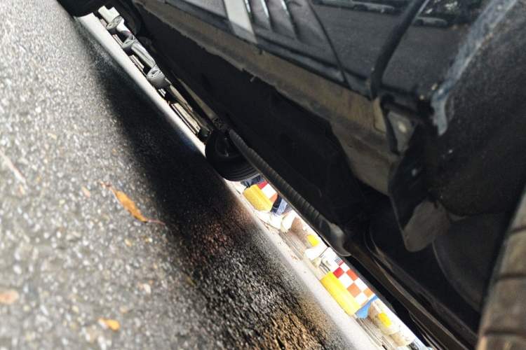 Used Hongqi HS5 2023 2.0T Qixiang Pro Edition Chassis Rear Left