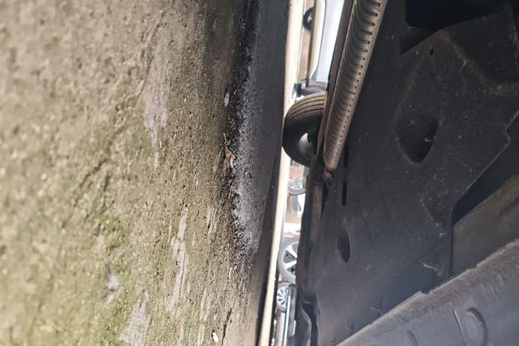 Used Hongqi HS5 2023 2.0T Qixiang Pro Edition Chassis Rear Right