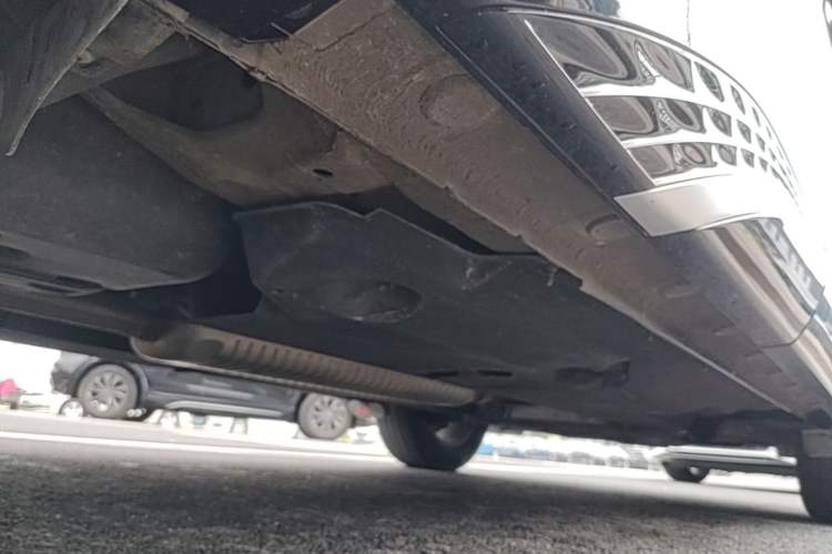 Used Hongqi HS5 2023 2.0T Qixiang Pro Edition Chassis Rear Right