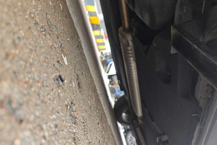 Used Hongqi HS5 2023 2.0T Qixiang Pro Edition Chassis Rear Right