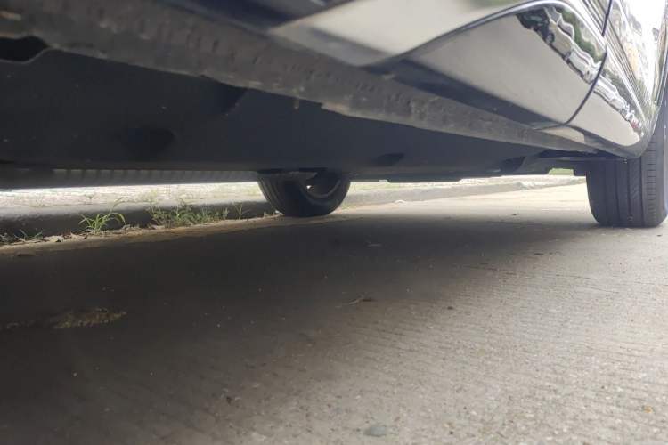 Used Hongqi HS5 2023 2.0T Qixiang Pro 500 000th Unit Commemorative Edition Chassis Rear Right