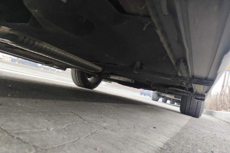 Used Hongqi HS5 2023 2.0T Qixiang Pro Edition Chassis Rear Right