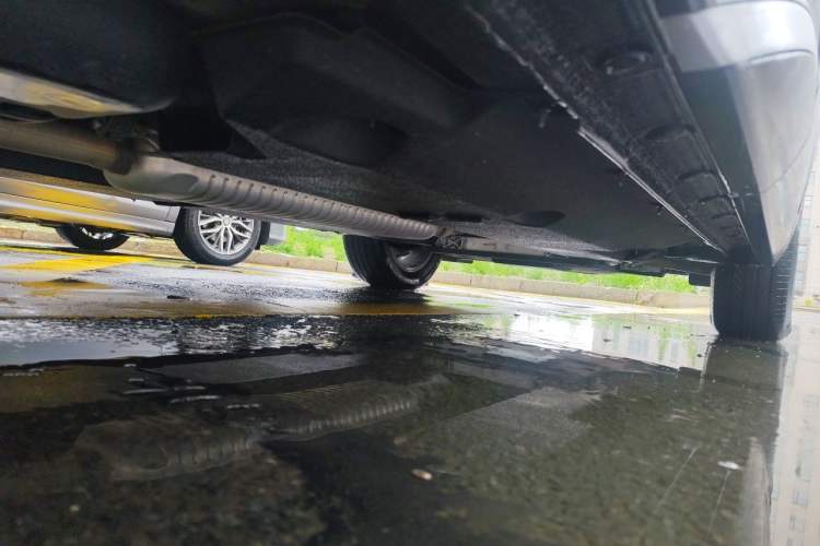 Used Hongqi HS5 2023 2.0T Qixiang Pro Edition Chassis Rear Right