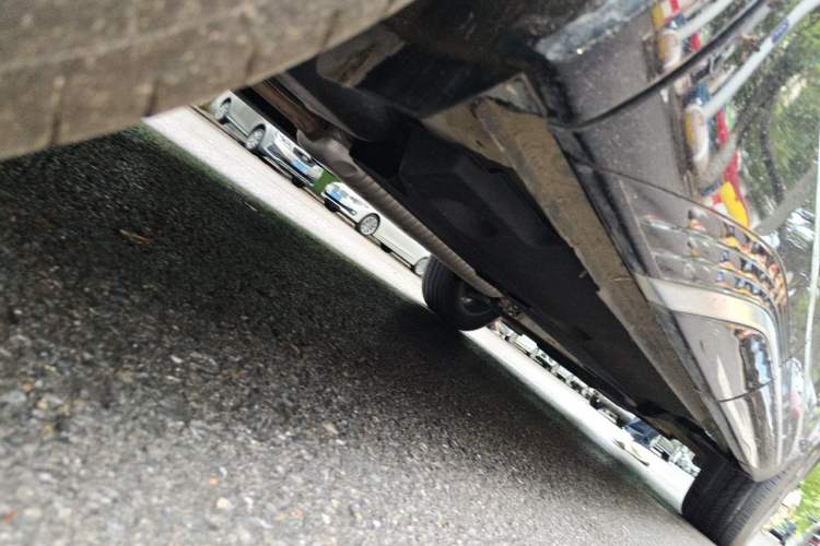 Used Hongqi HS5 2023 2.0T Qixiang Pro Edition Chassis Rear Right