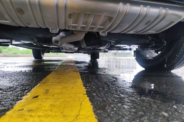 Used Hongqi HS5 2023 2.0T Qixiang Pro Edition Chassis Rear