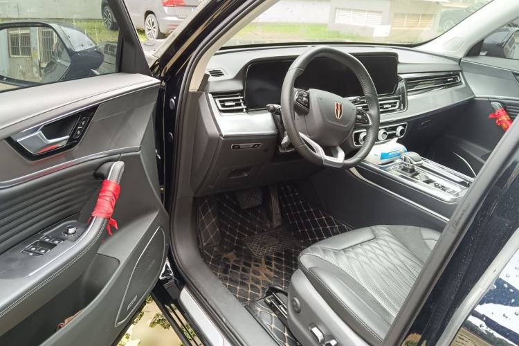 Used Hongqi HS5 2023 2.0T Four-Wheel Drive Flagship Pro Edition Driver Seat