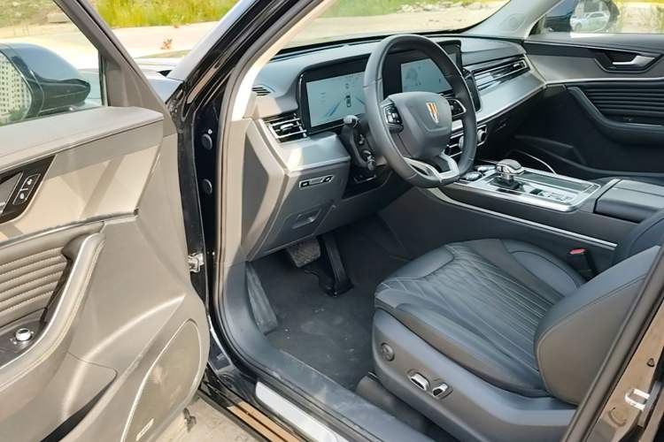 Used Hongqi HS5 2023 2.0T Qixiang Pro Edition Driver Seat