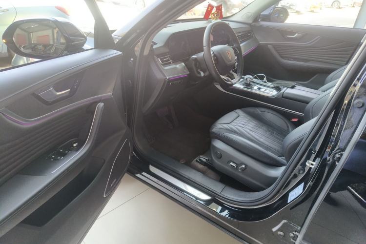Used Hongqi HS5 2023 2.0T Four-Wheel Drive Flagship Pro Edition Driver Seat