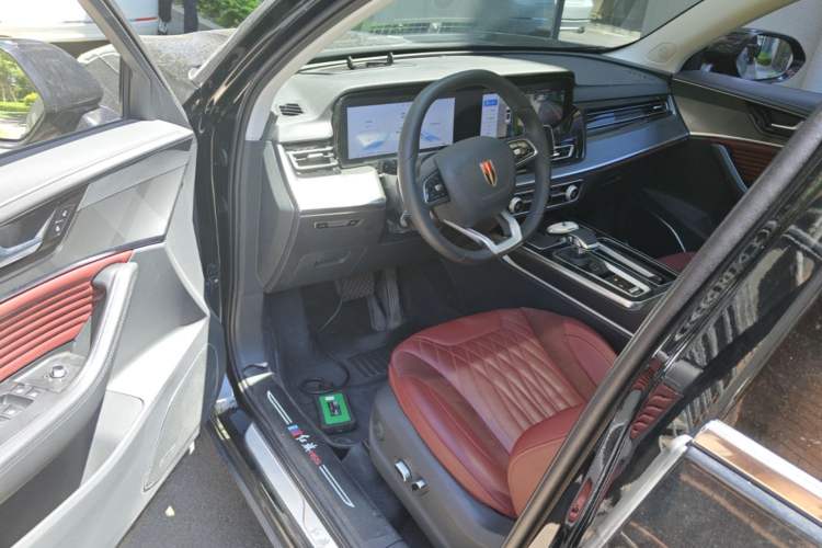 Used Hongqi HS5 2023 2.0T Four-Wheel Drive Flagship Pro Edition Driver Seat