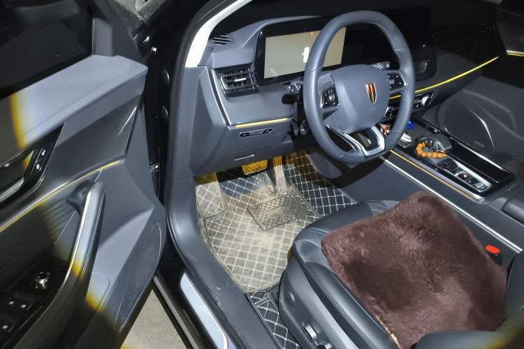 Used Hongqi HS5 2023 2.0T Qixiang Pro Edition Driver Seat