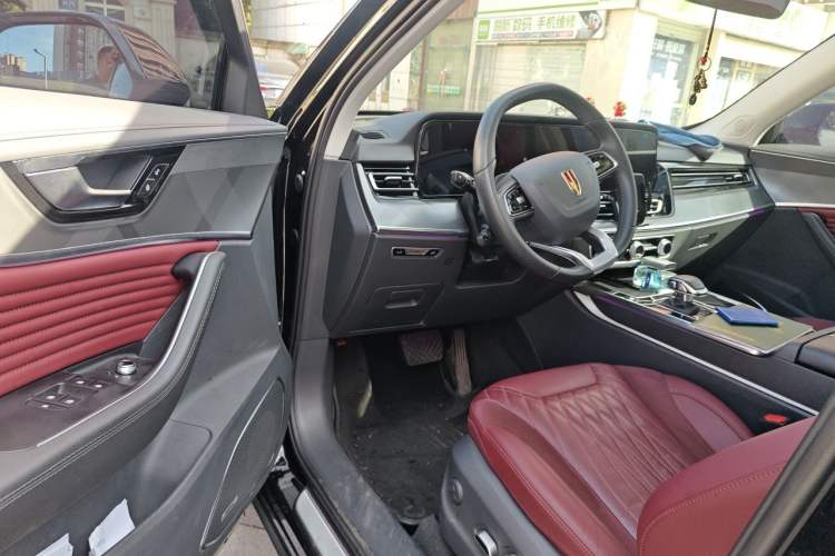 Used Hongqi HS5 2023 2.0T Qixiang Pro 500 000th Unit Commemorative Edition Driver Seat