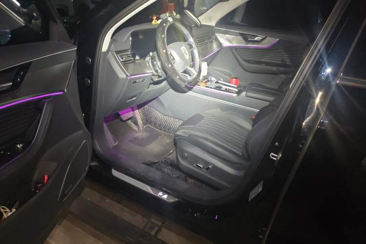Used Hongqi HS5 2023 2.0T Qixiang Pro Edition Driver Seat