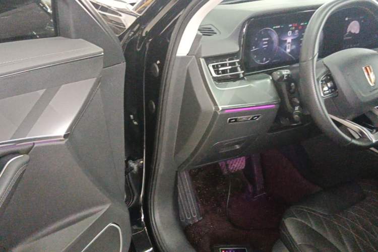 Used Hongqi HS5 2023 2.0T Qixiang Pro Edition Driver Seat