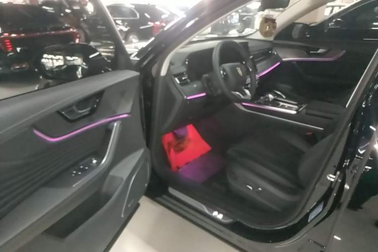 Used Hongqi HS5 2023 2.0T Qixiang Pro Edition Driver Seat