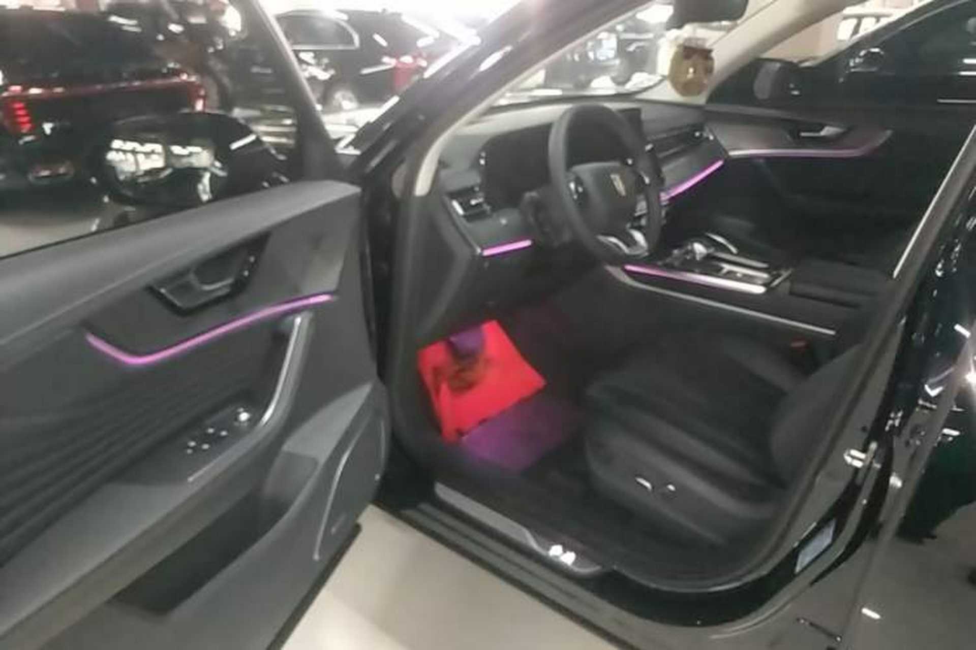 Used Hongqi HS5 2023 2.0T Qixiang Pro Edition Driver Seat