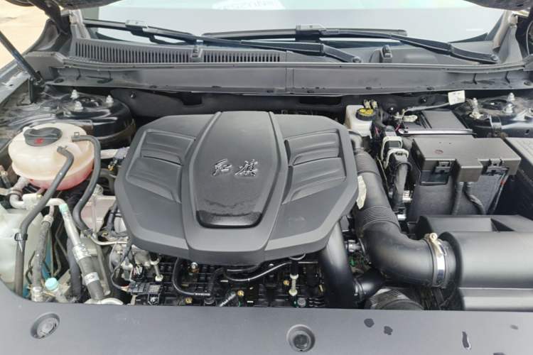 Used Hongqi HS5 2023 2.0T Qixiang Pro Edition Engine Bay
