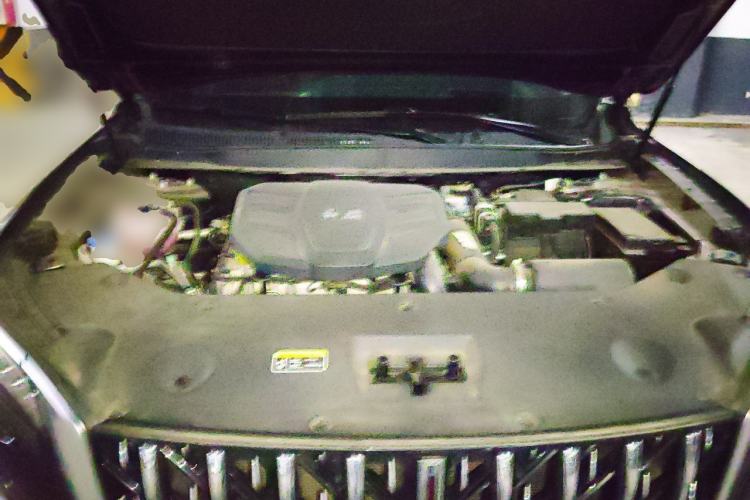 Used Hongqi HS5 2023 2.0T Four-Wheel Drive Flagship Pro Edition Engine Bay