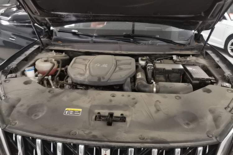 Used Hongqi HS5 2023 2.0T Qixiang Pro Edition Engine Bay